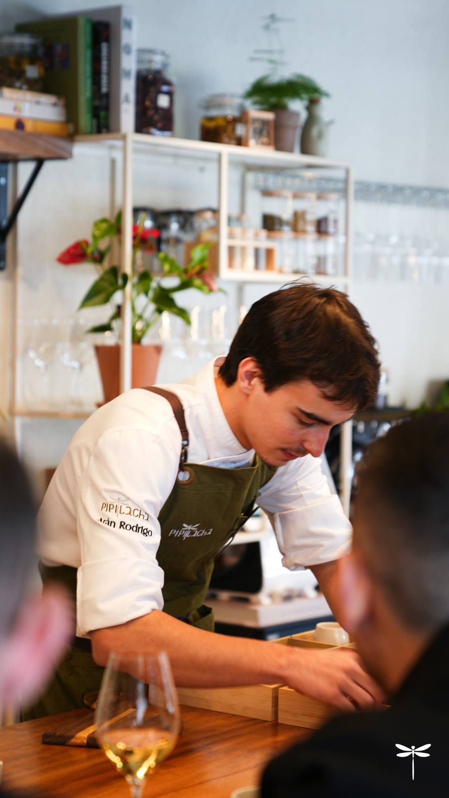 Arán cooking