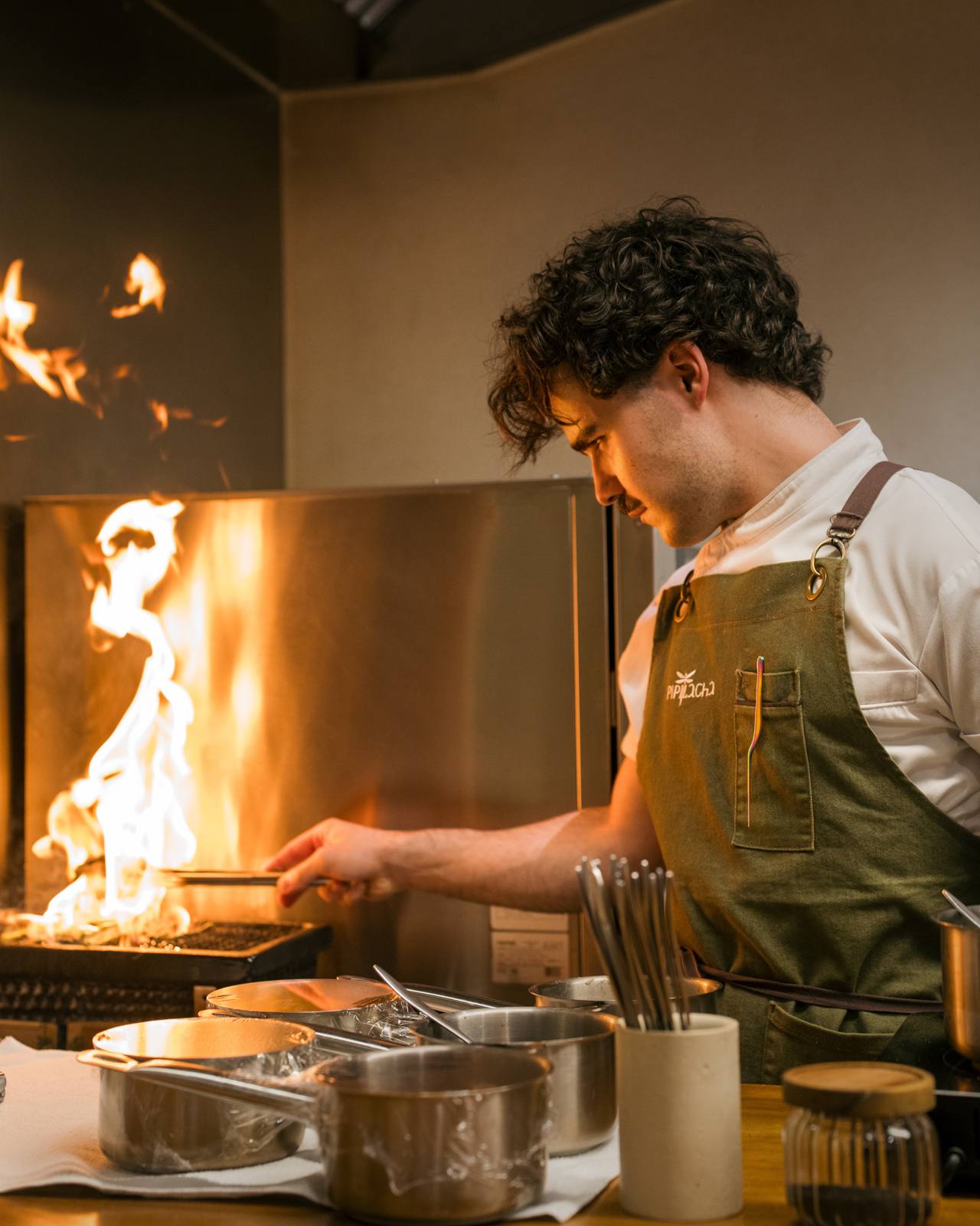 Noé during service